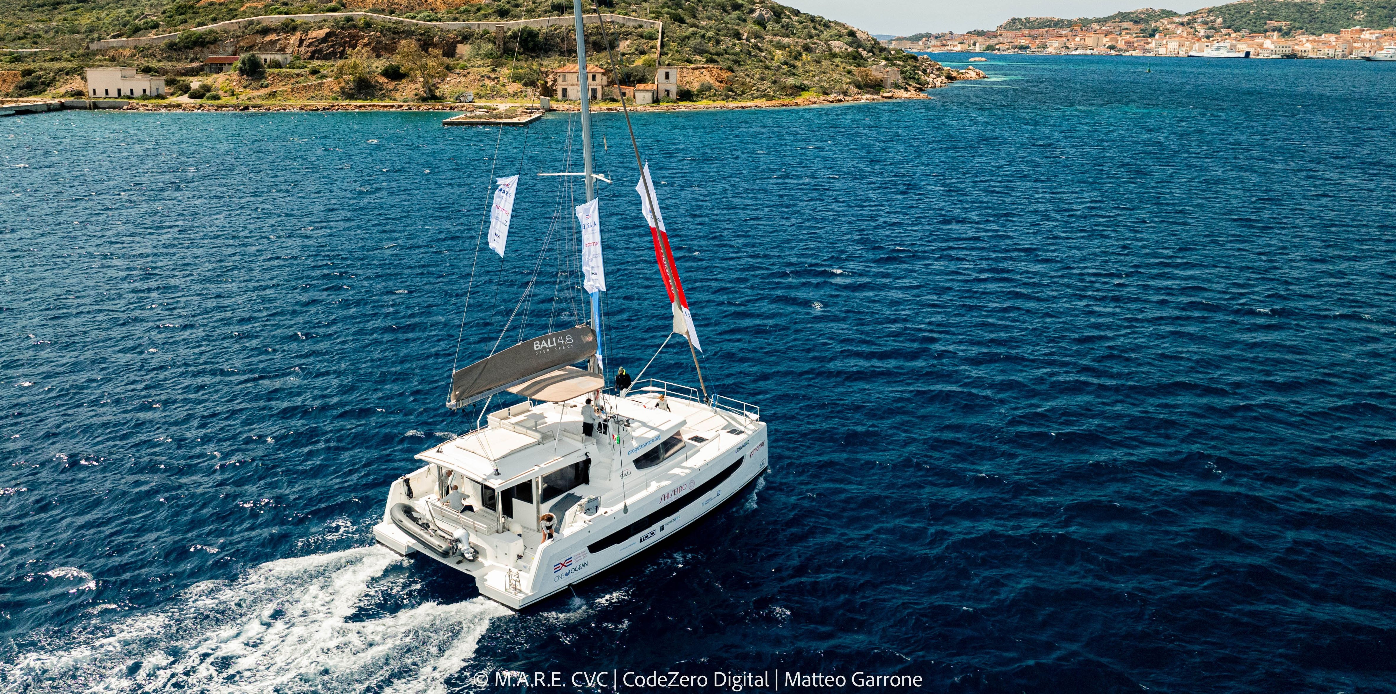 A travelling scientific platform to monitor the health status of the Mediterranean Sea image