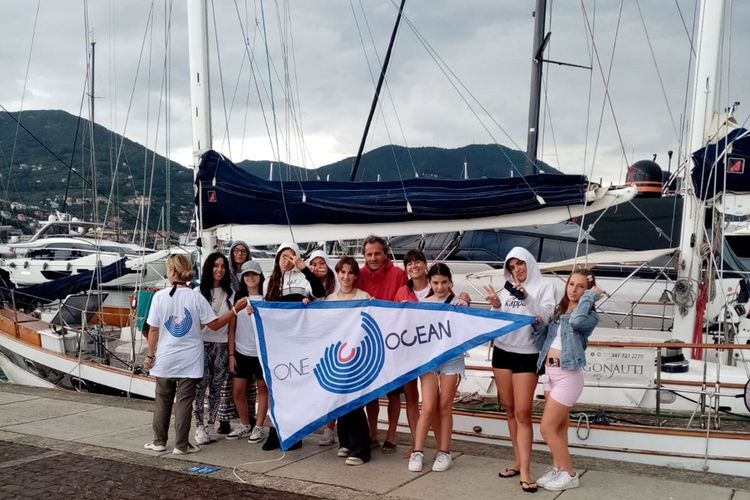 Immagine per articolo Un nuovo progetto educativo di vela: l'esperienza straordinaria delle LadieSailors