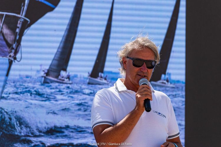 Immagine per articolo Alberto Leghissa, ambasciatore di One Ocean Foundation, porta il progetto RECO al campionato italiano di vela d'altura